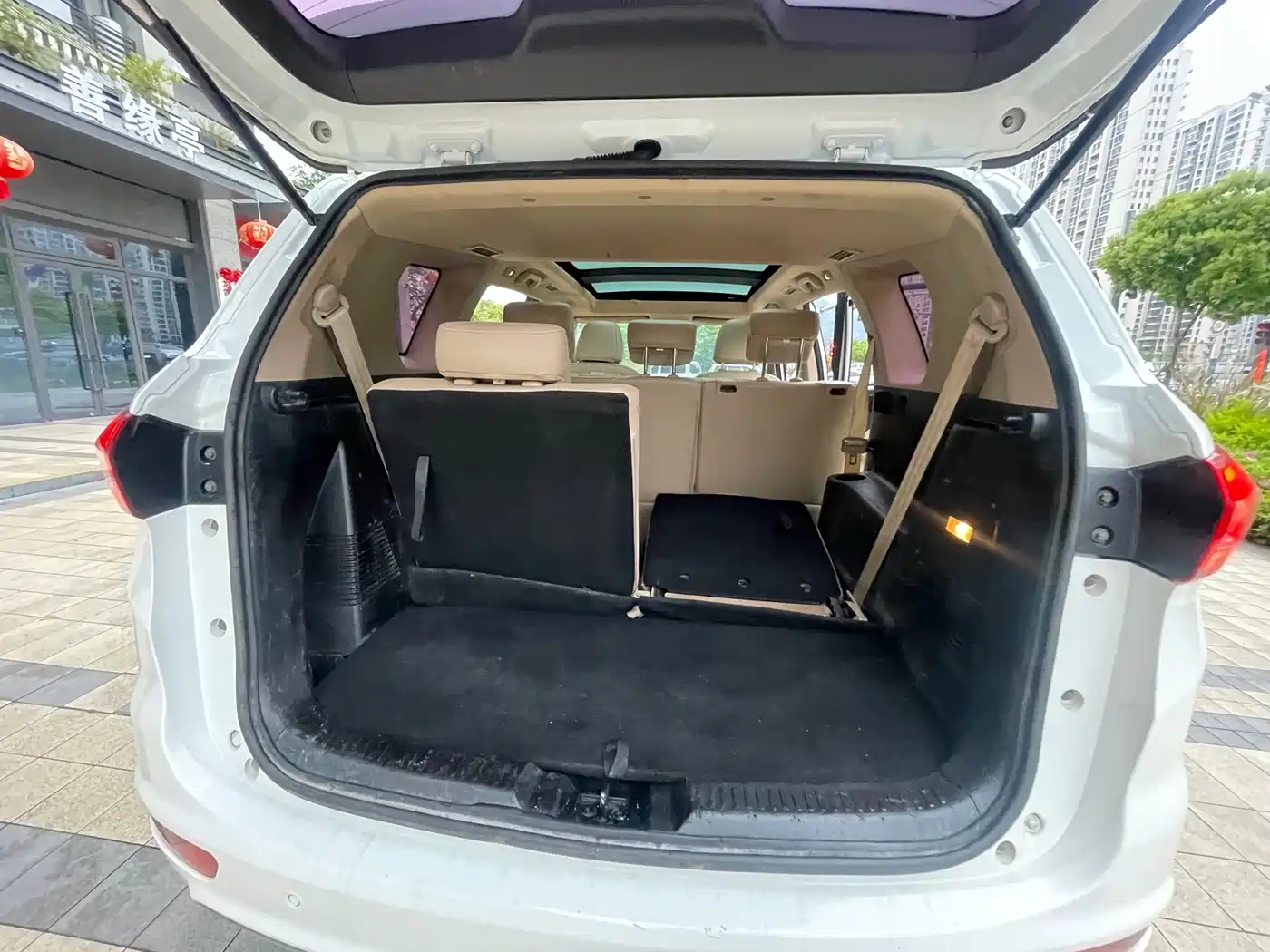 Lifan Xuanlang 2017 2017 1.8L Manual Comfort Type