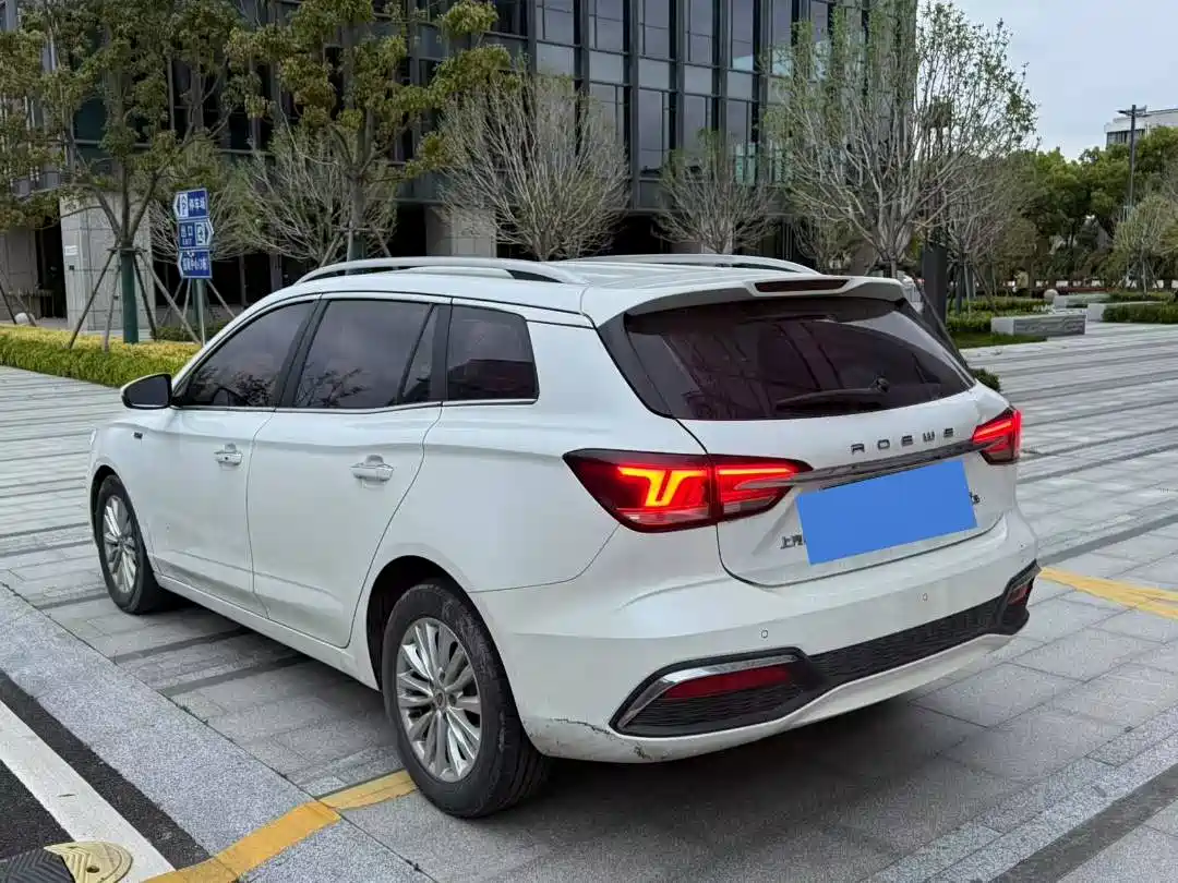 ROEWE EI5