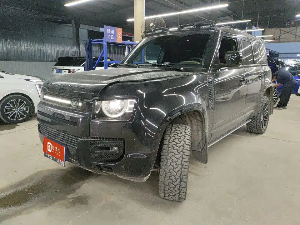 Land Rover Defender 2024 110 3.0T P400 X-DYNAMIC HSE