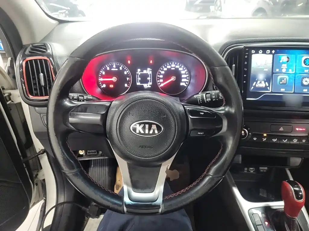 Kia KX3 Smart Run 2015 2015 1.6T Automatic 2WD DLX