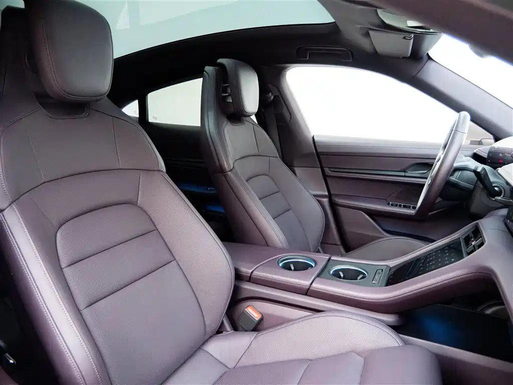 Porsche Taycan 2020 Taycan фото 20