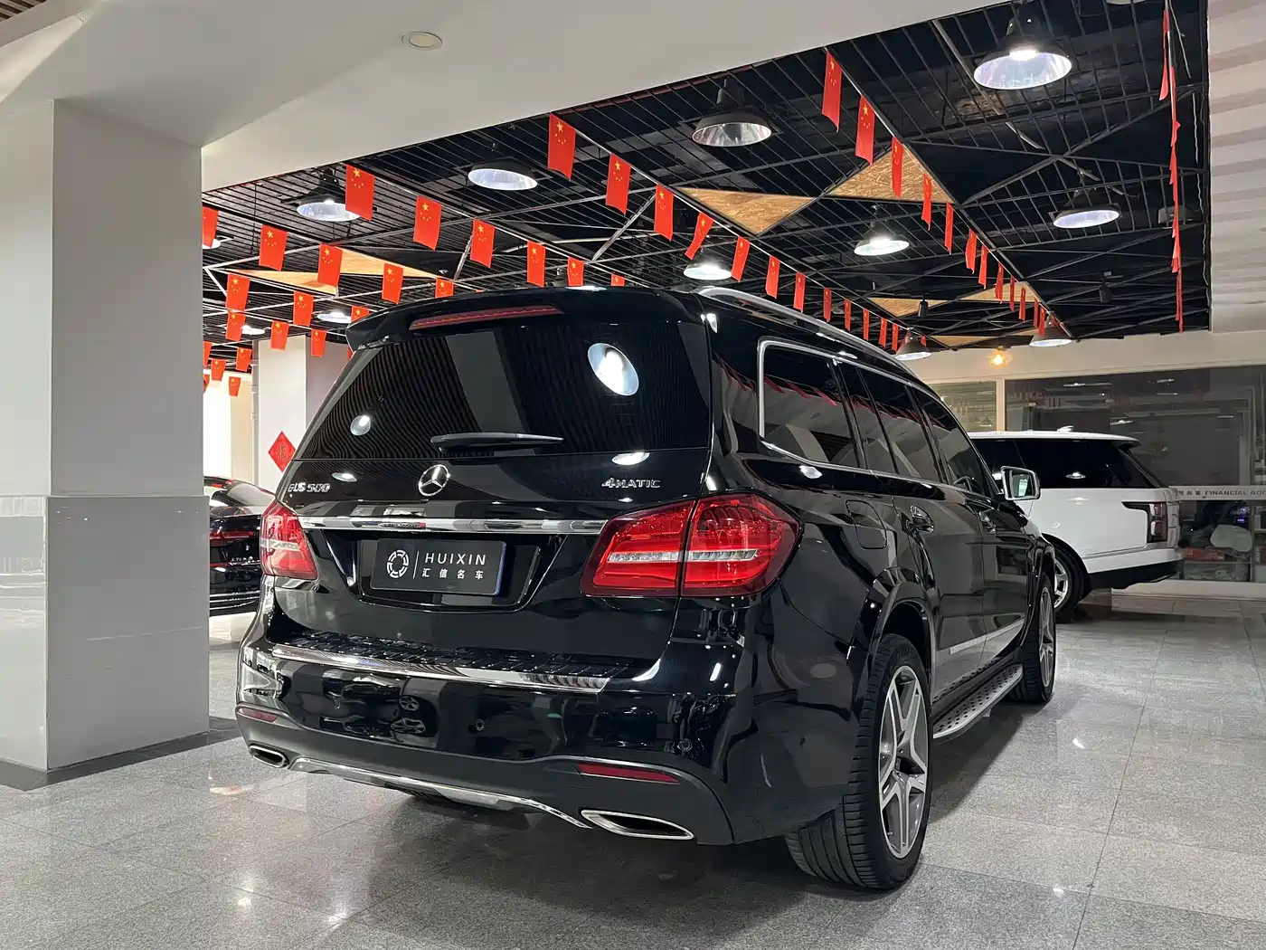 Mercedes-Benz GLS 2017 GLS 400 4MATIC Luxury фото 17