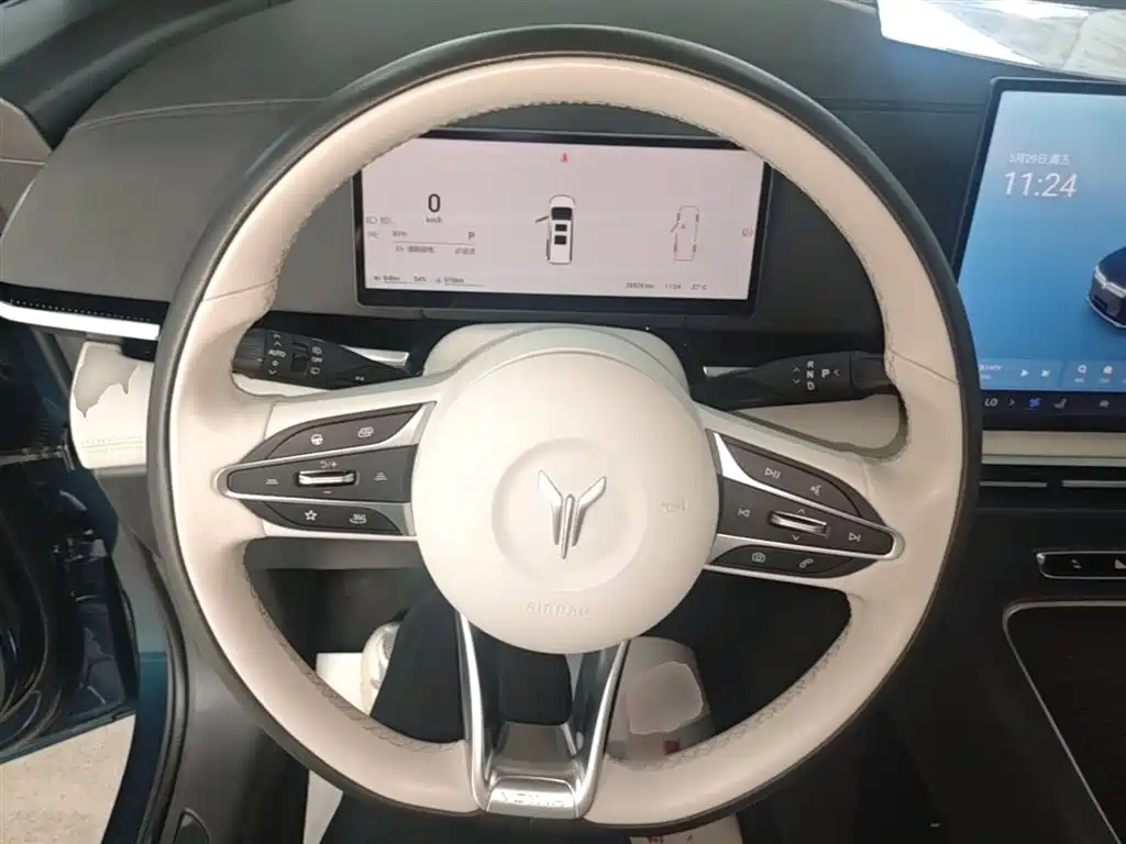 Voyah Auto Voyah Dreamer 2025 PHEV 4WD Kunpeng Premium Edition фото 11