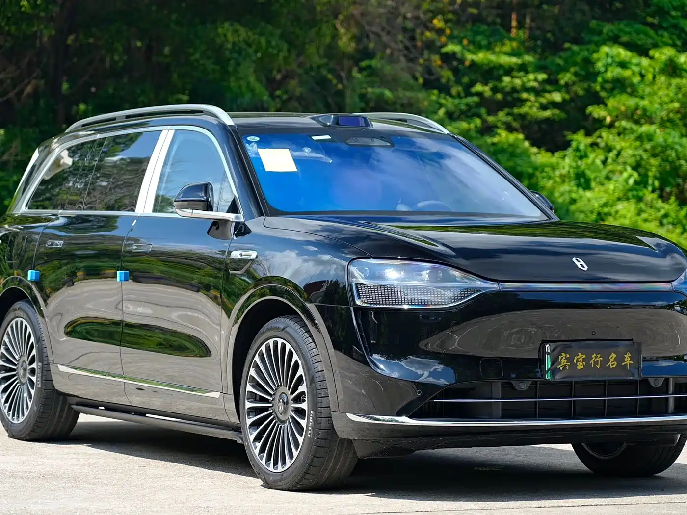 AITO Wenjie AITO M9 2025 Extended Range Ultra 52kWh 6-Seater фото 2