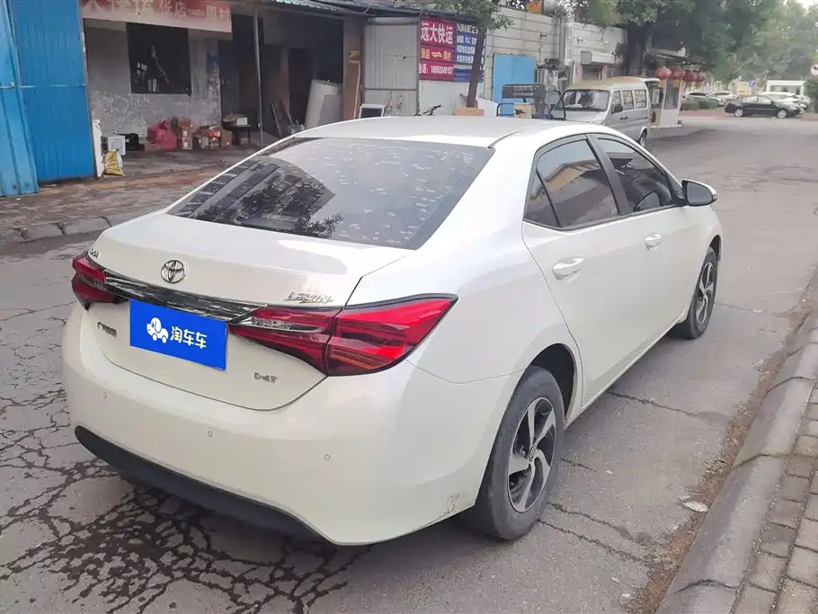 Toyota Levin 2017 Facelift 185T Manual Elite (China V) фото 3