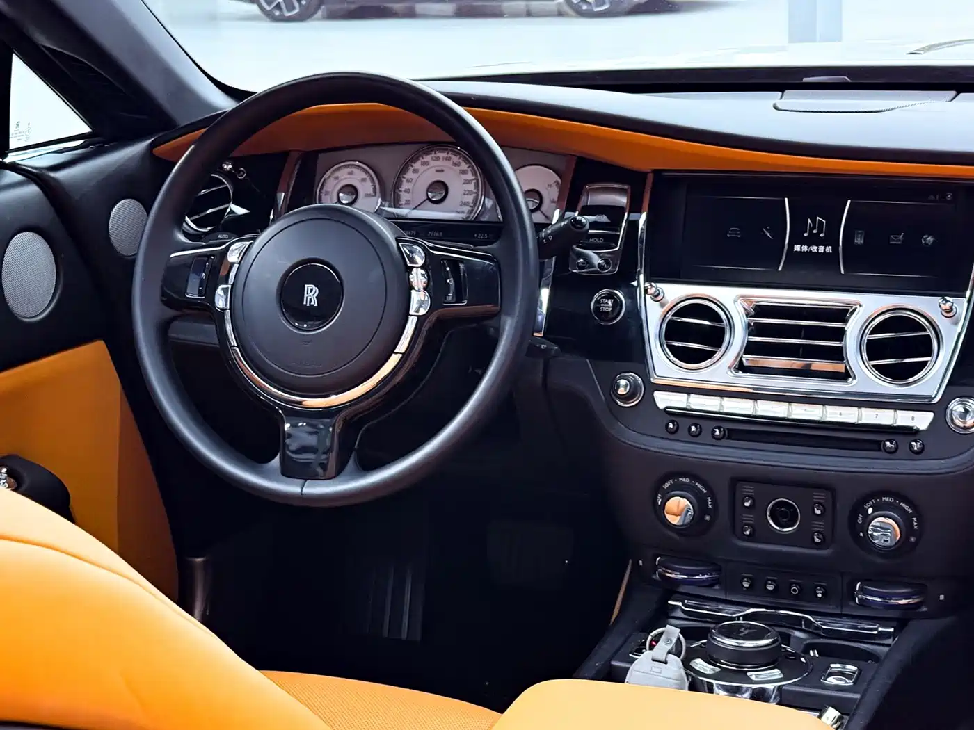 Rolls-Royce Dawn 2020 2018 6.6T Standard