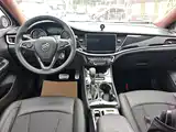 Photo 10 - Buick Verano