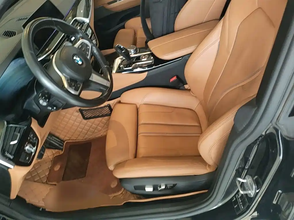 BMW 6 Series GT 2019 630i M Sport Package фото 12