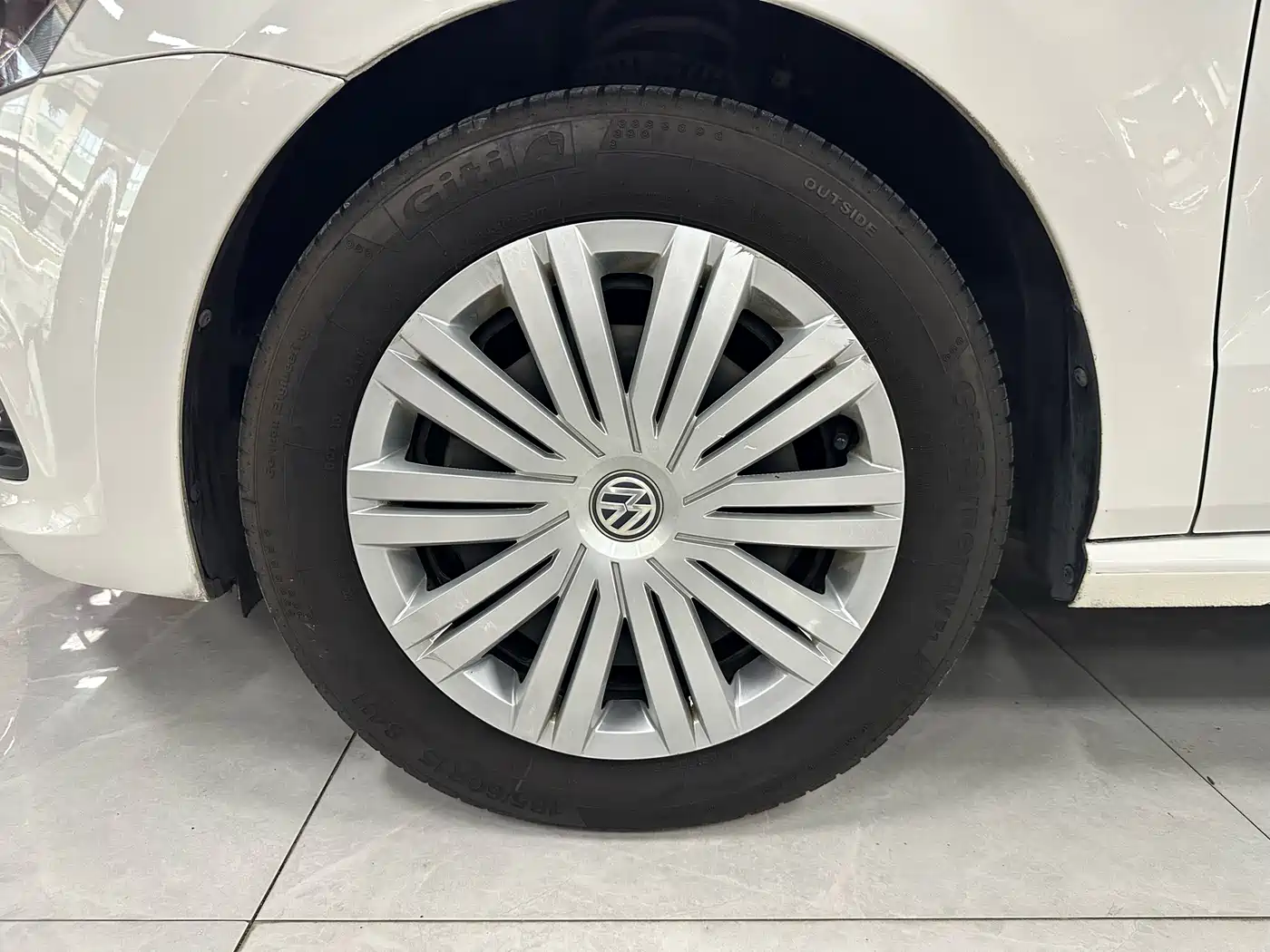 Volkswagen Polo 2018 1.5L Auto Comfort фото 17