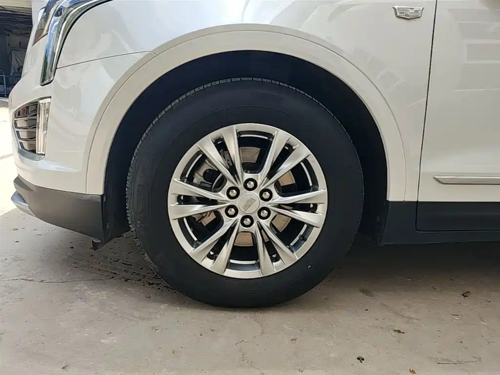 Cadillac XT5 2021 28T Luxury фото 23