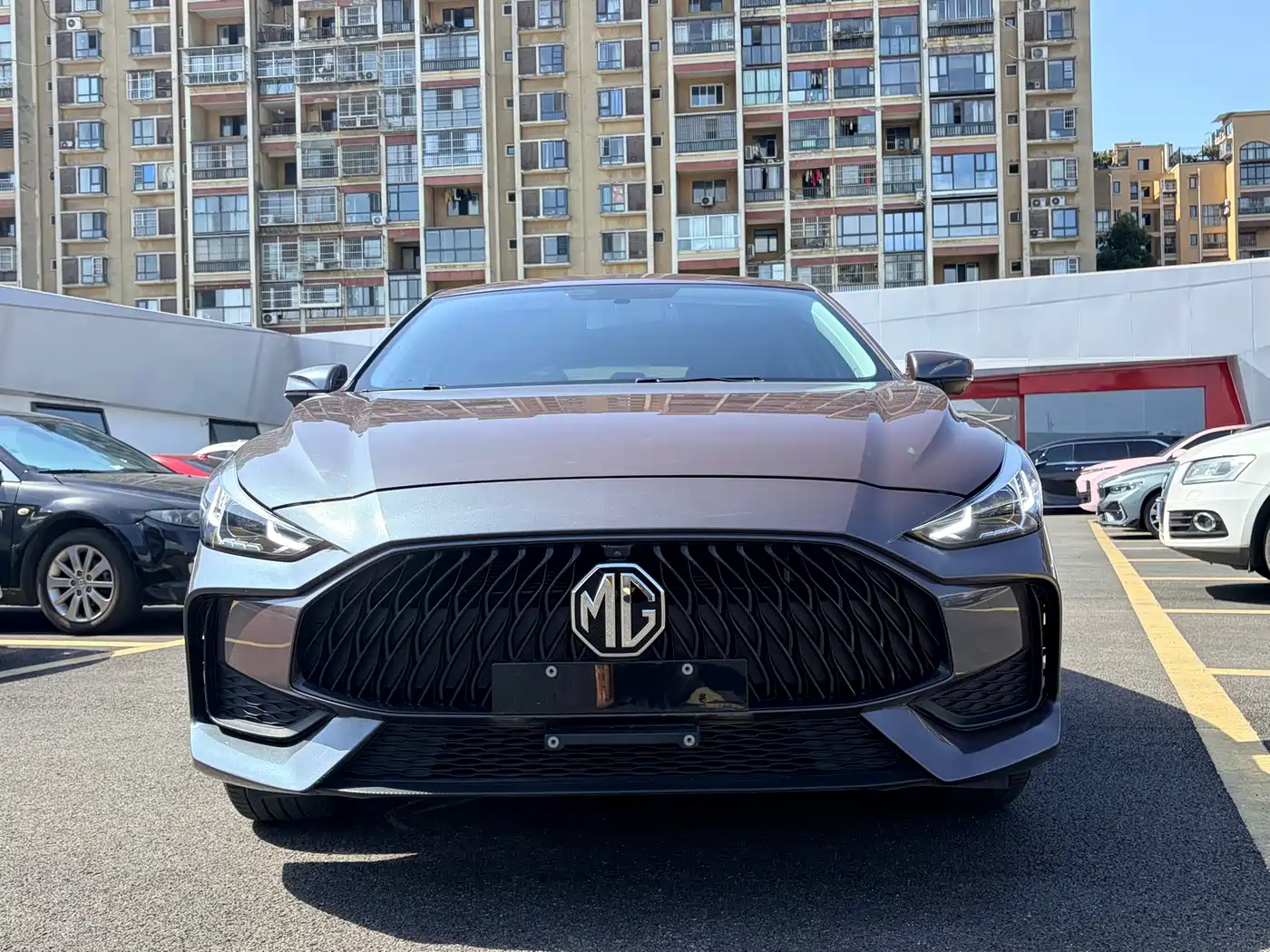 Photo 2 - MG MG5