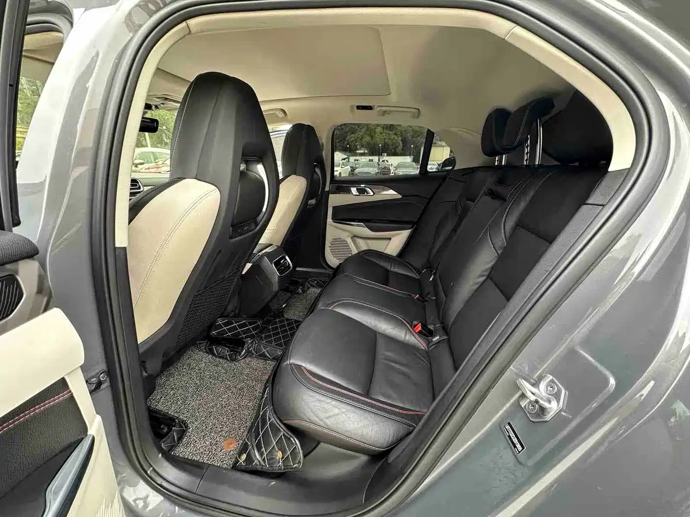 Lynk & Co 02 2018 Model 1.5T DCT 2WD Yao Pro Edition China V фото 8