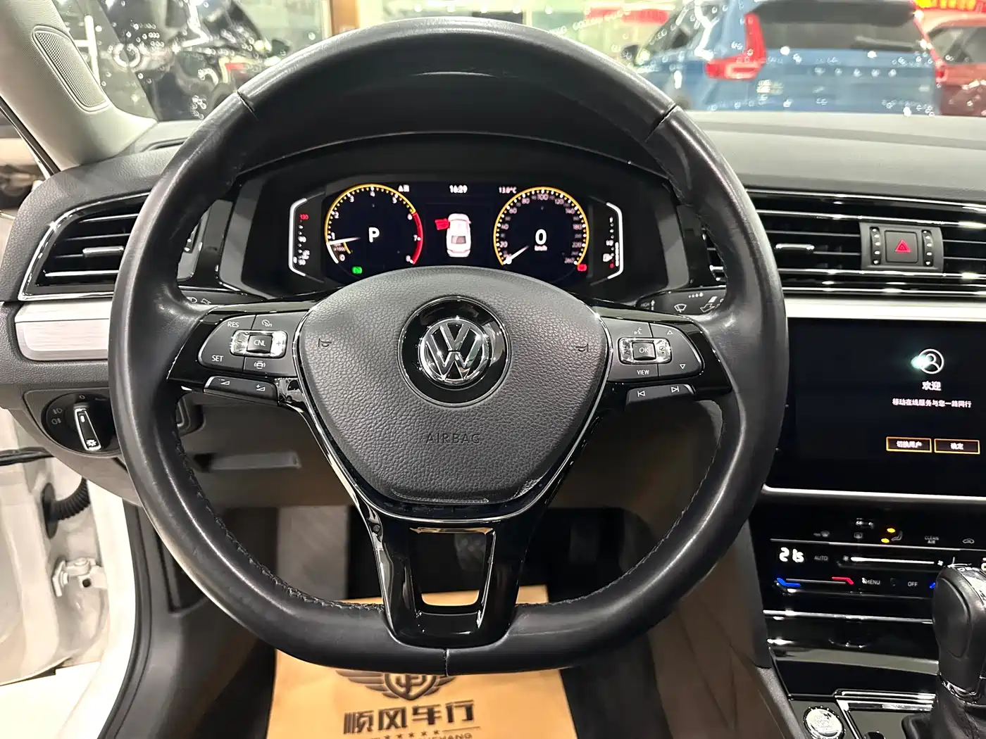 Volkswagen Lamando 2021 280TSI DSG Comfort Edition фото 12