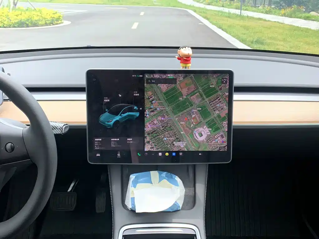 Фото 12 - Tesla Model Y