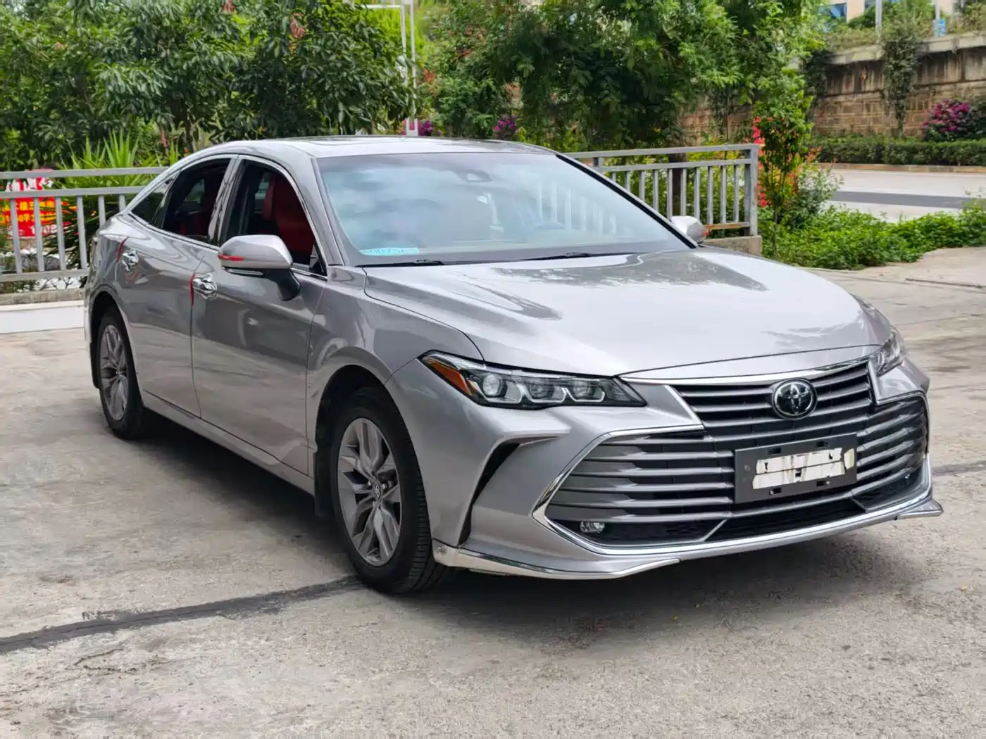 Toyota Avalon 2019 2.0L Luxury Edition (China VI) фото 2