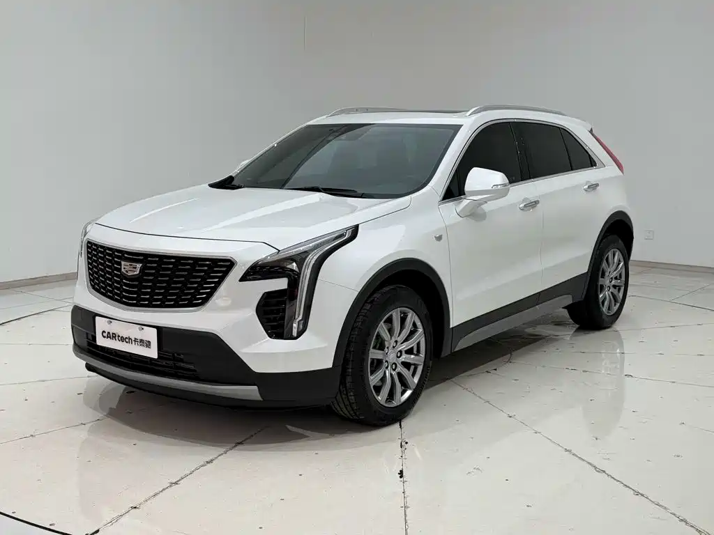 Фото 20 - Cadillac XT4