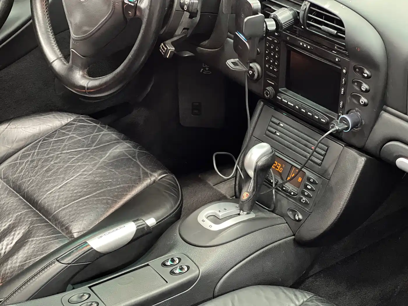Porsche 911 2005 Carrera 4 AT 3.6L фото 13