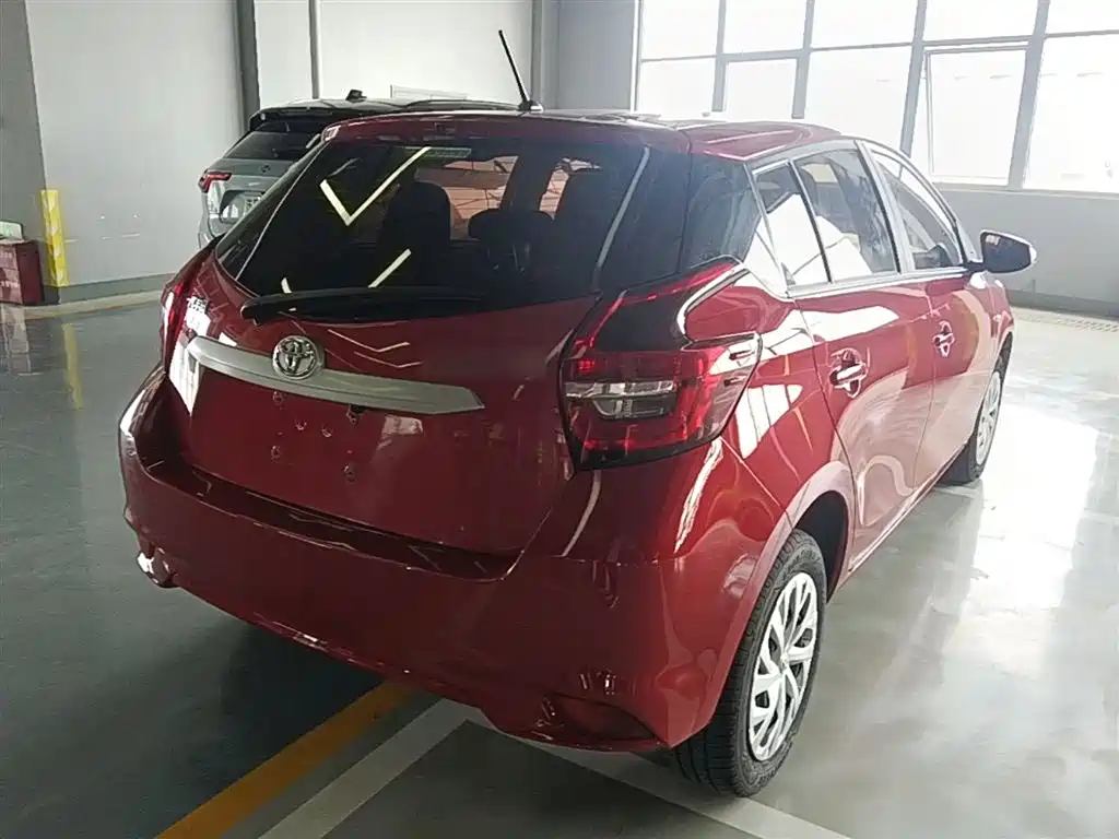 Toyota Vios FS 2021 1.5L CVT Fengchi Edition фото 7