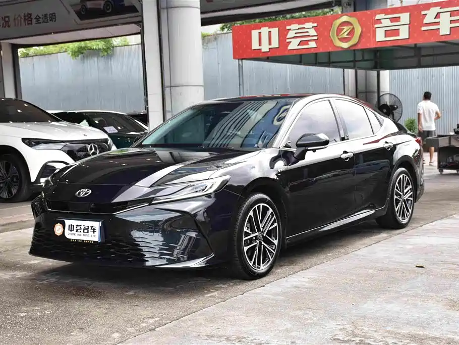 Toyota Camry 2024 Hybrid 2.5HG Premium Edition