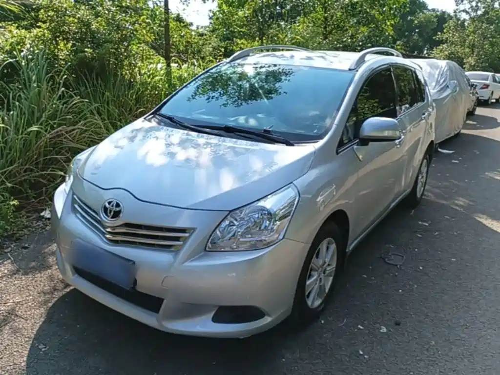 Toyota E'Z 2011 180E CVT Elite Edition фото 2