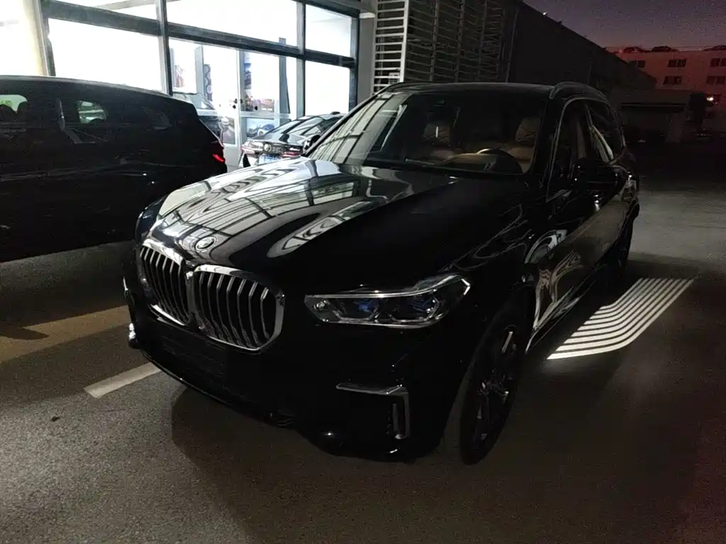 BMW X5 2022 2022 Facelift xDrive 40Li M Sport Package