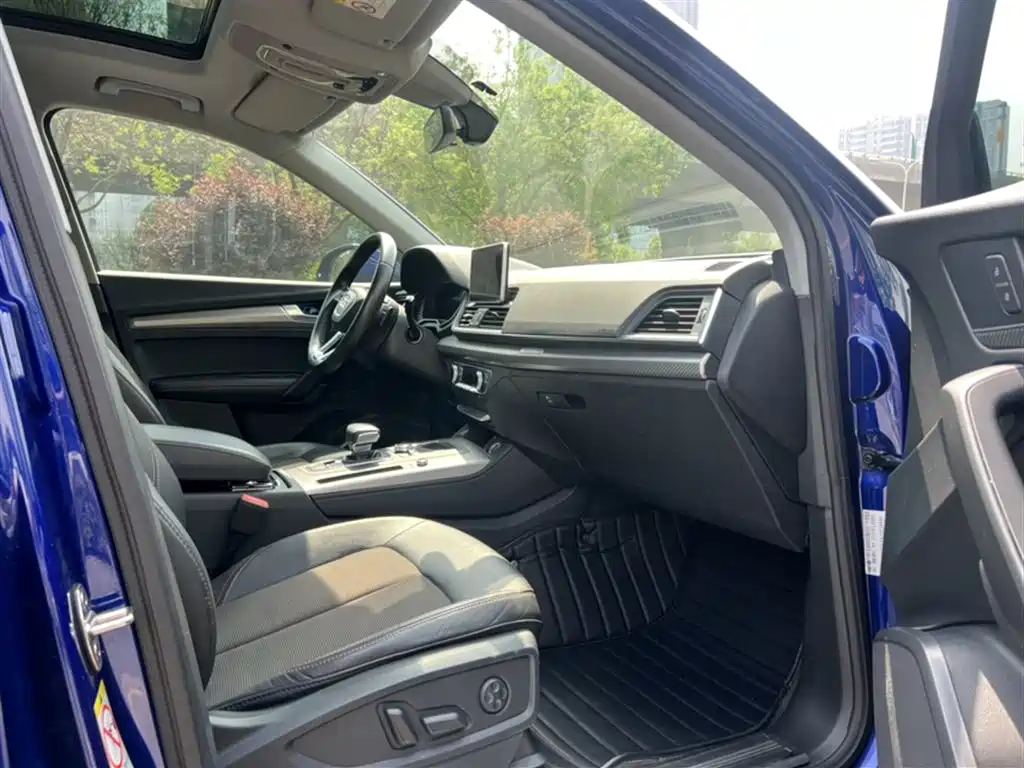 Audi Q5L 2018 45 TFSI Exclusive Fashion (China V) фото 13