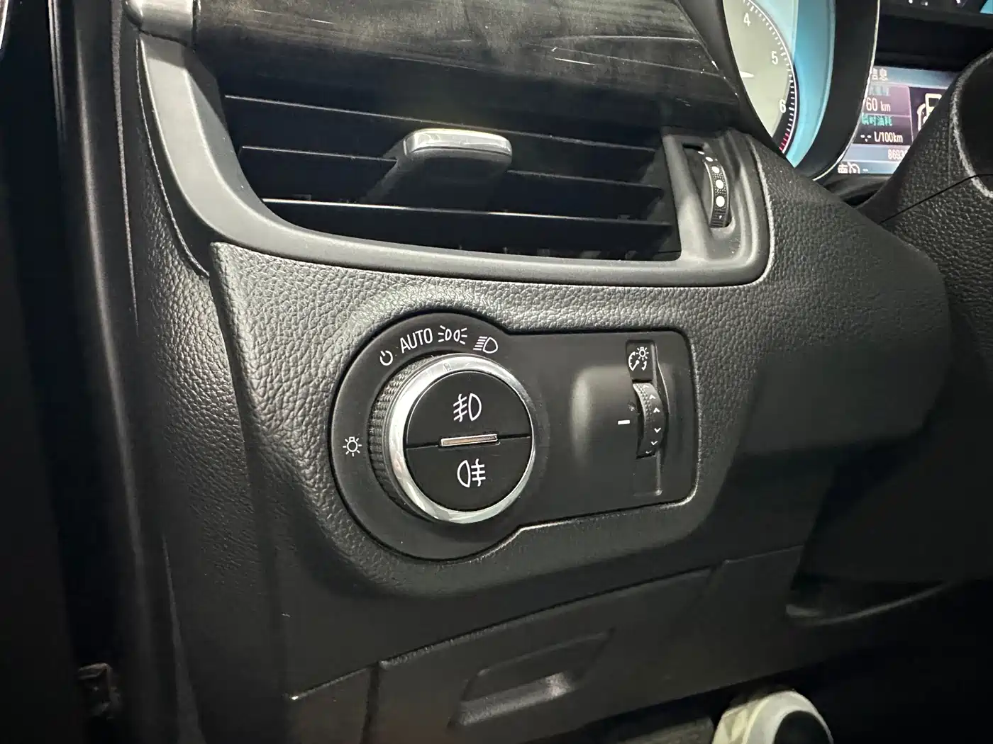 Buick Envision Plus 2016 28T 4WD Elite фото 19
