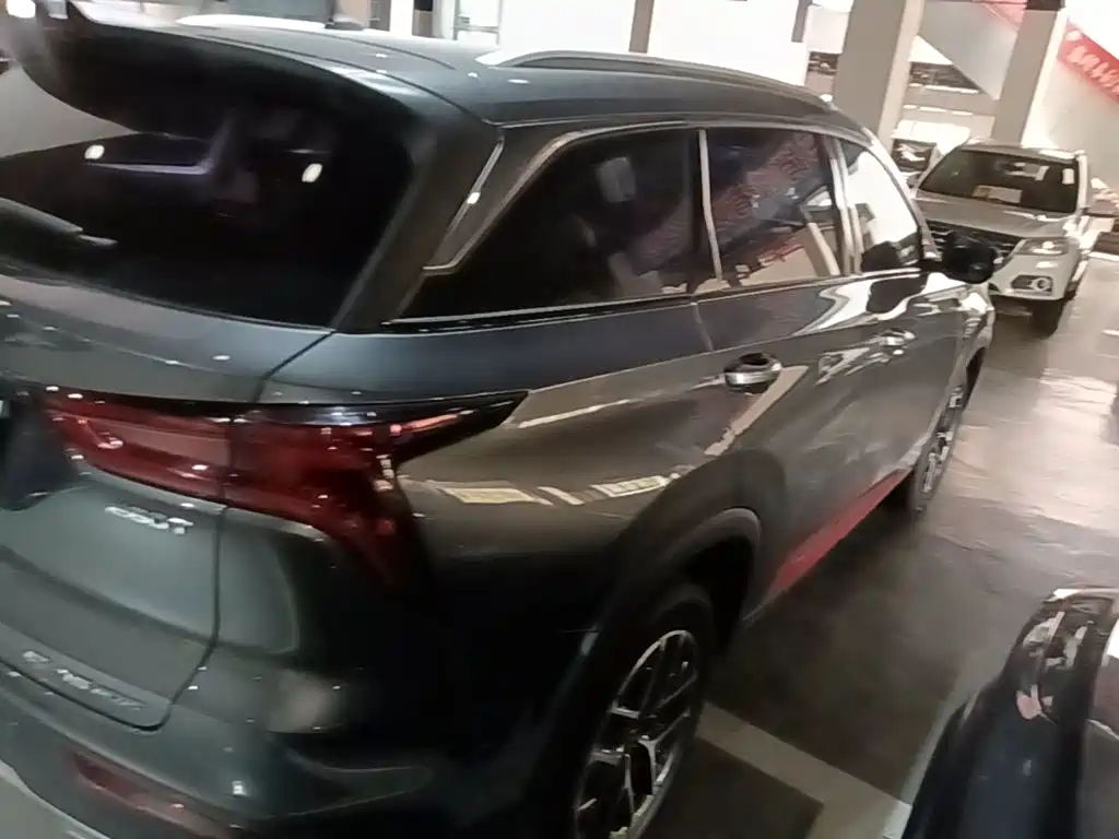 Фото 7 - Changan CS75 PLUS