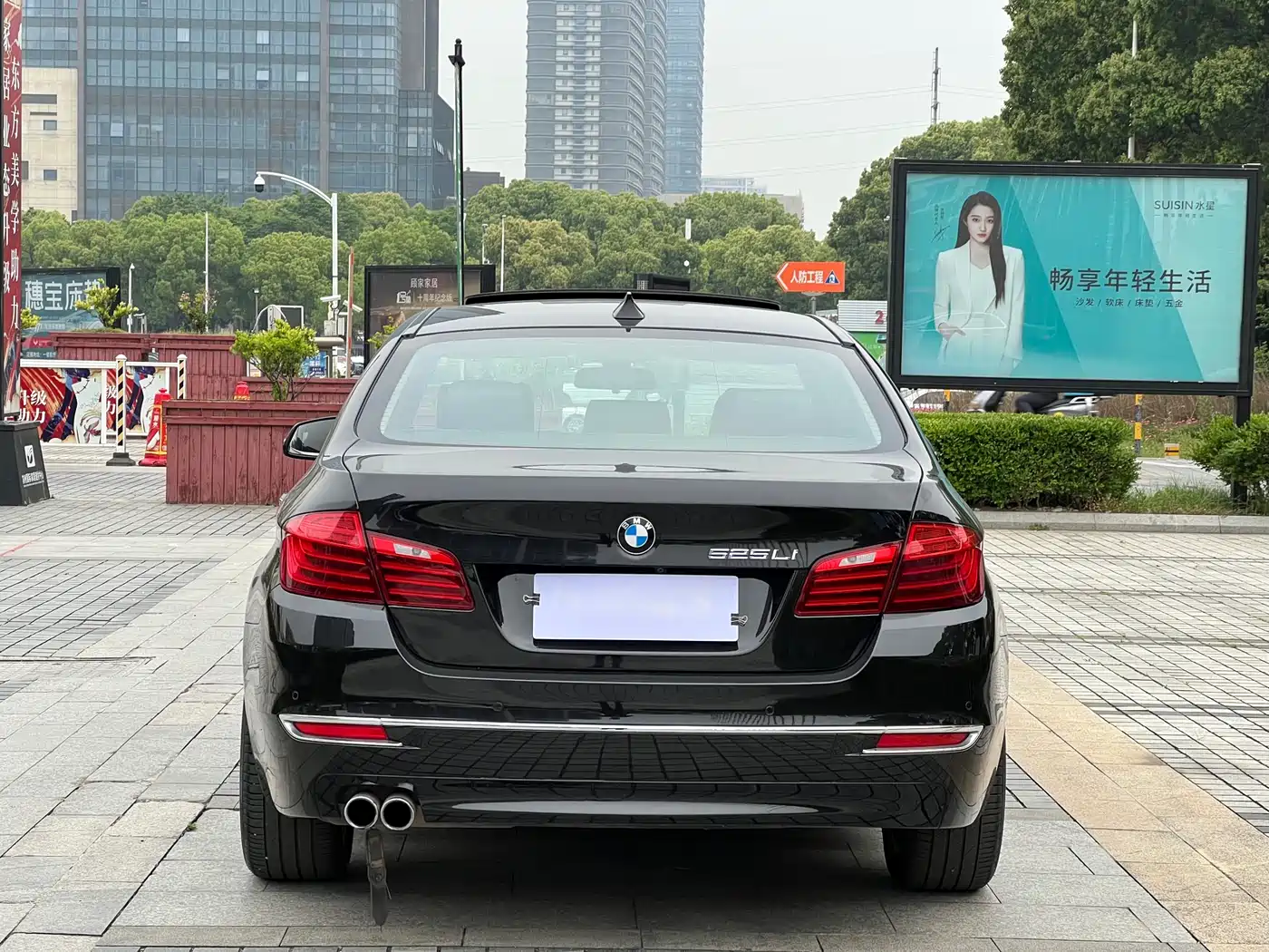 BMW 5 Series 2017 525Li Luxury Design Package фото 4