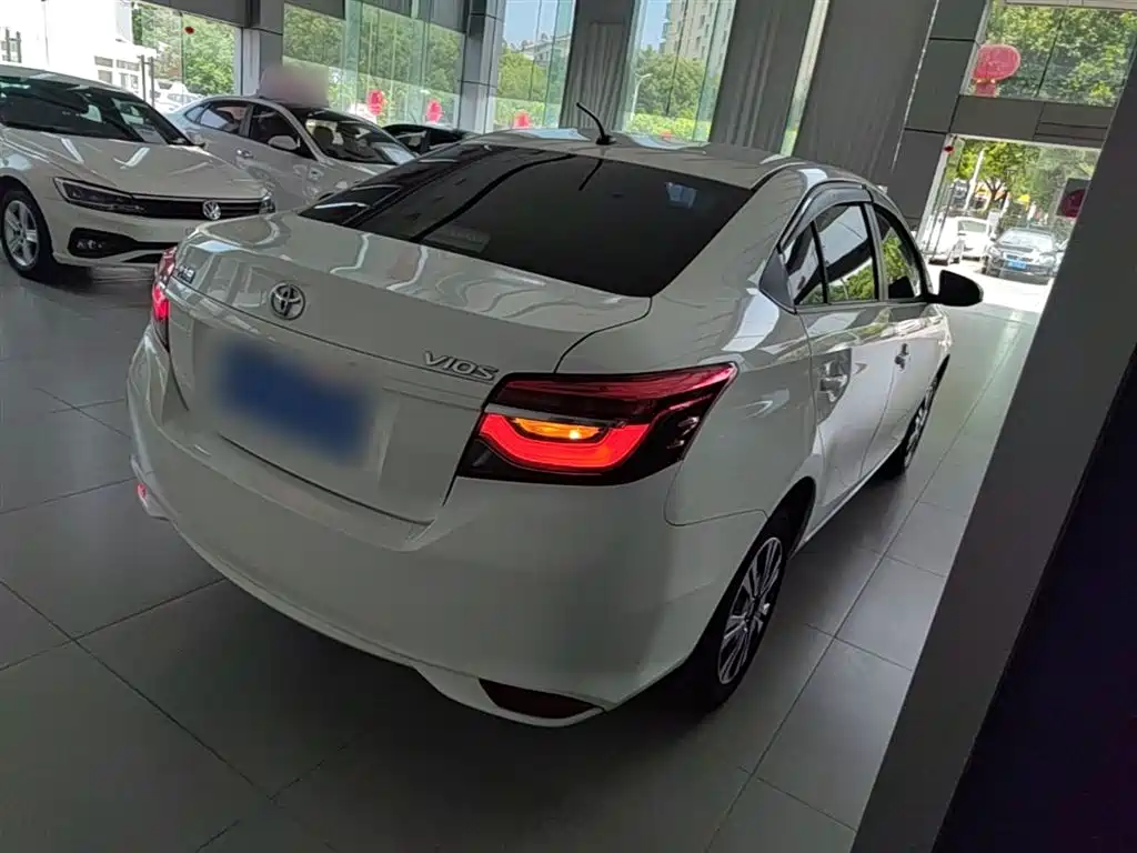 Toyota Vios 2021 1.5L Manual Chuangxing Edition фото 7