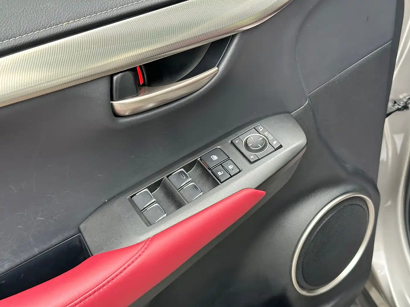 Lexus NX 2020 200 AWD F Sport China VI фото 18