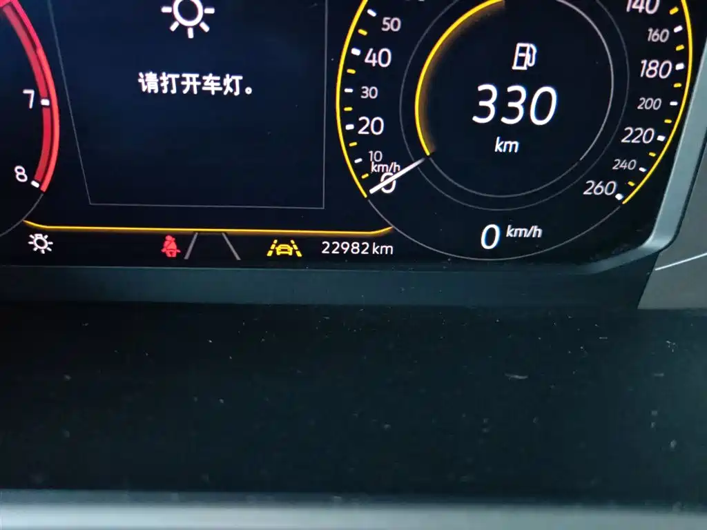 Volkswagen Lavida 2023 Facelift 1.5L Automatic 5 Million Edition фото 5