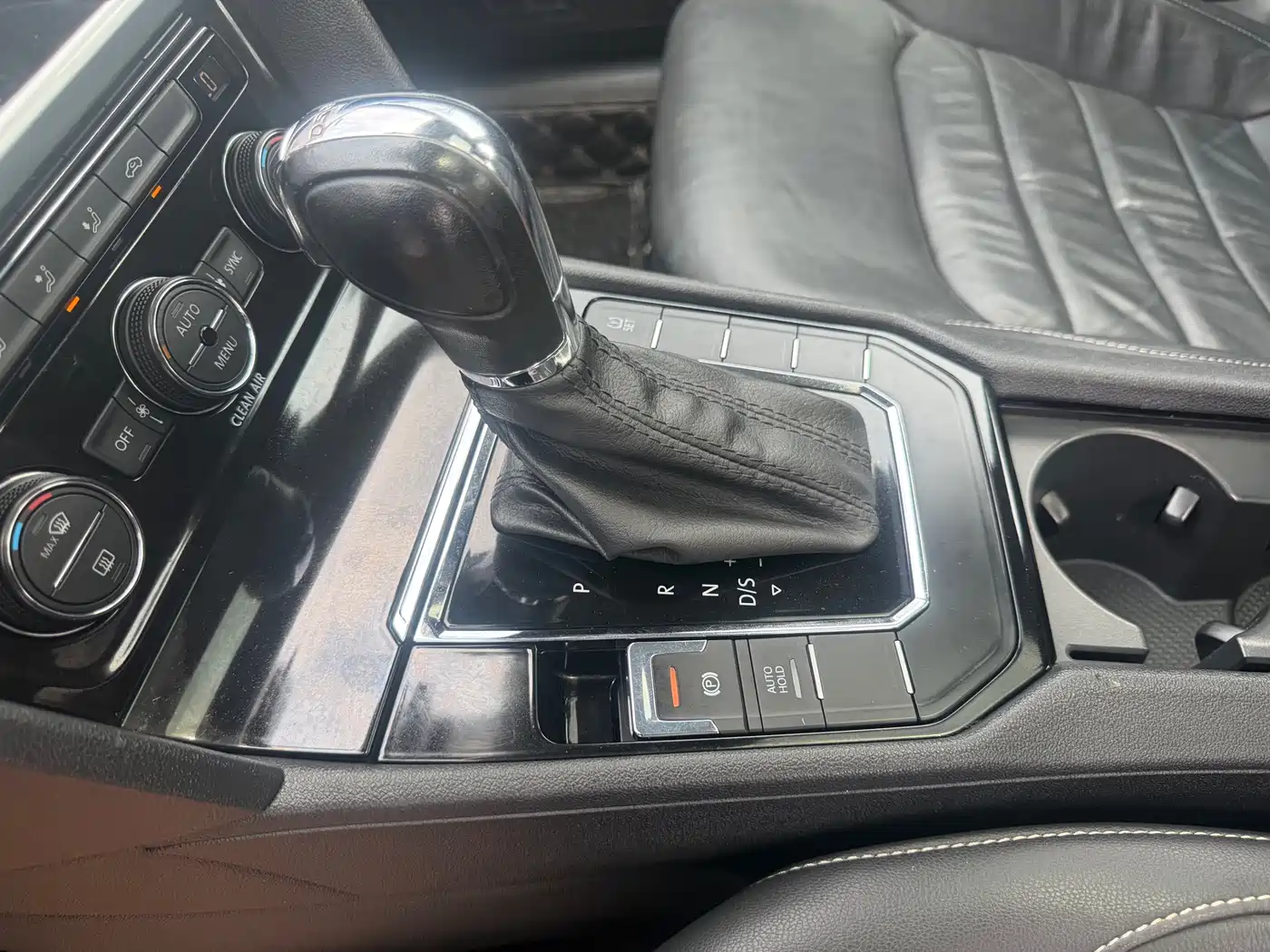 Volkswagen Lamando 2015 280TSI DSG Comfort фото 9