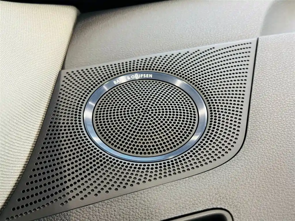 Audi Q5 (Import) 2010 3.2FSI Sport фото 17