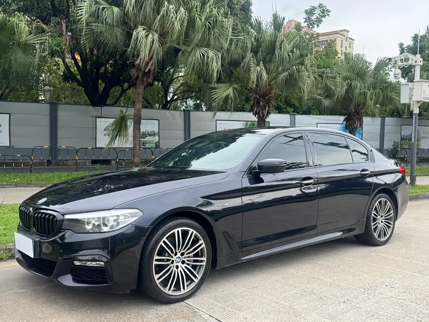 BMW 5 Series 2018 Facelift 530Li Leading M Sport Package