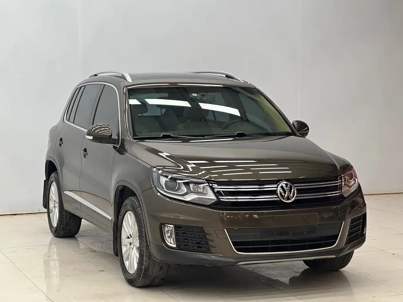 Volkswagen Tiguan 2013 1.8TSI Automatic 2WD Luxury Model фото 10