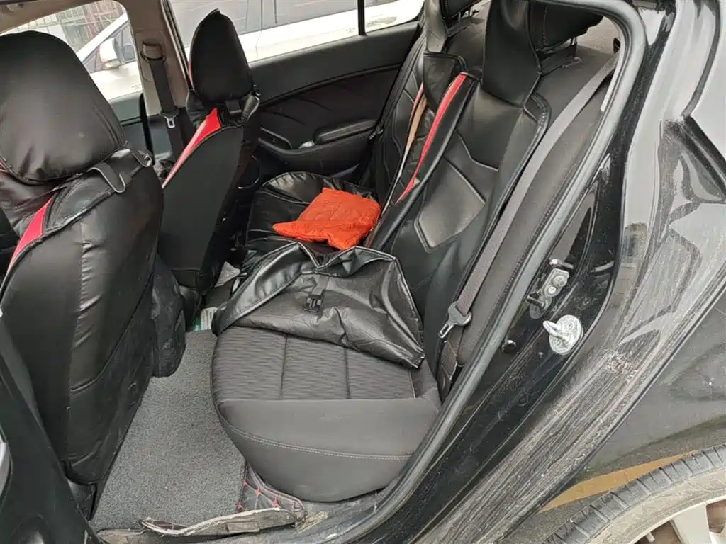 Kia K3 2013 1.6L Automatic GLS фото 24