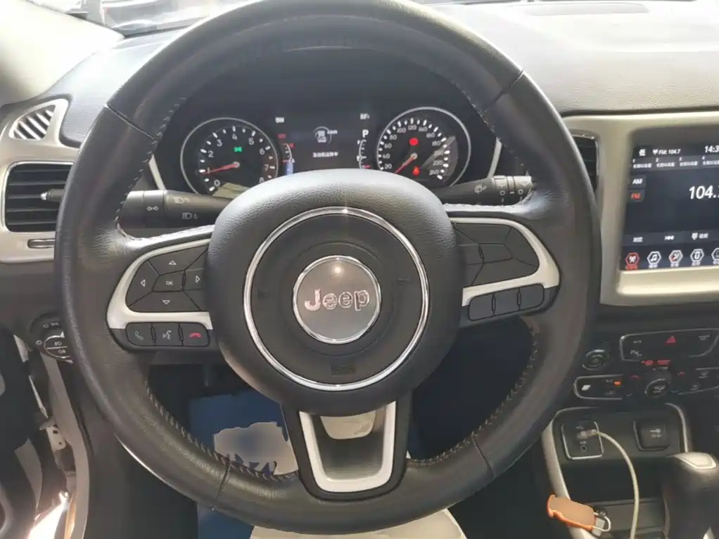Jeep Compass 2019 2017 200T Automatic Family Edition