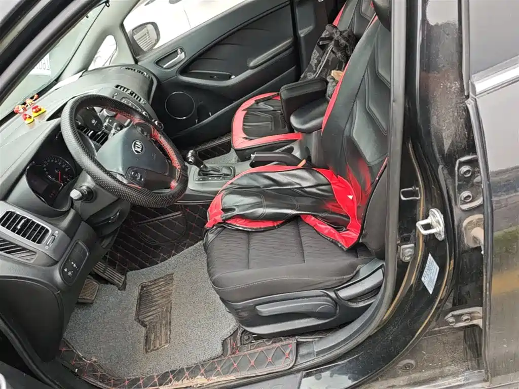 Kia K3 2013 1.6L Automatic GLS фото 22
