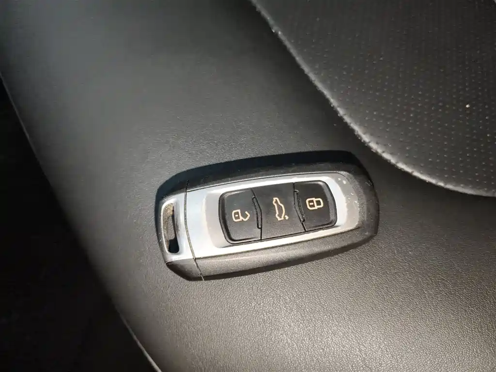 Geely Emgrand GS 2019 2018 Sport Edition 1.8L Automatic Leading Style