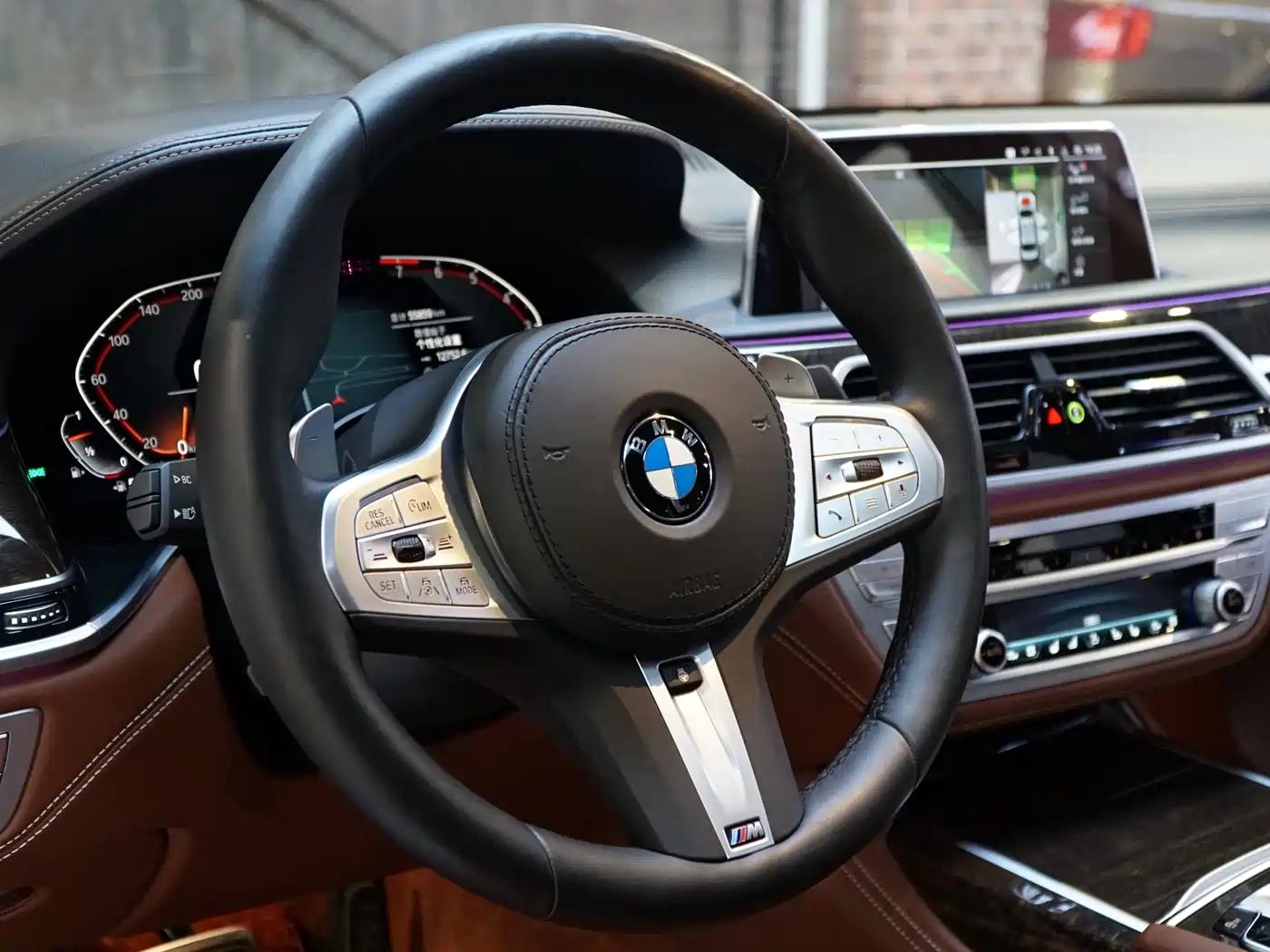 BMW 7 Series 2019 740Li xDrive Executive M Sport Package фото 22