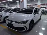 Фото 1 - Volkswagen Golf