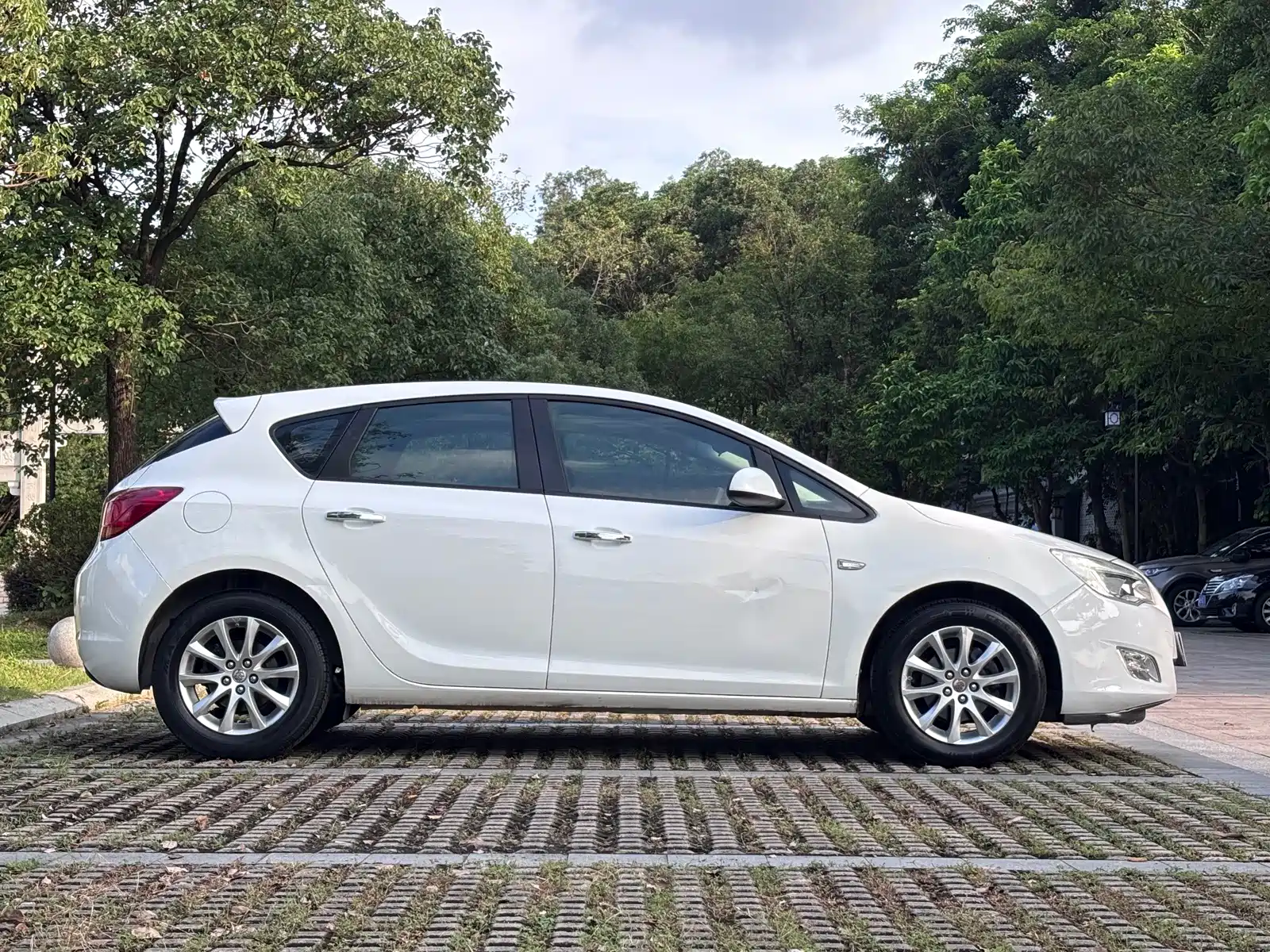 Фото 5 - Buick Excelle
