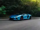 Фото 8 - Lamborghini Aventador