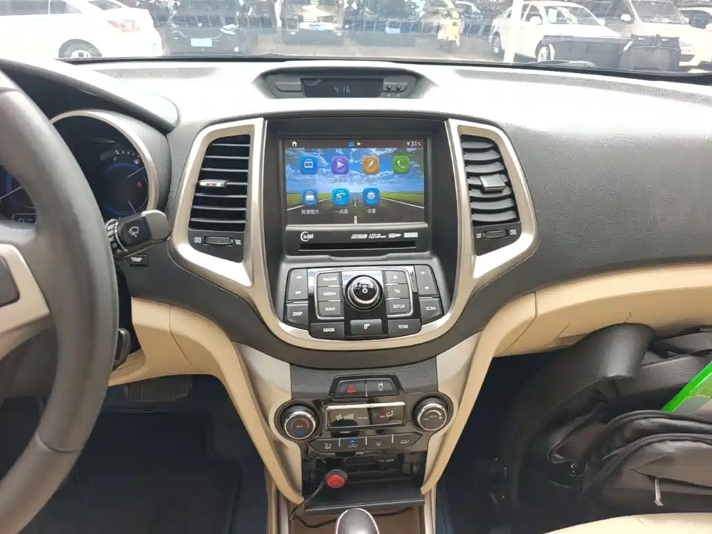 Фото 13 - Changan Eado