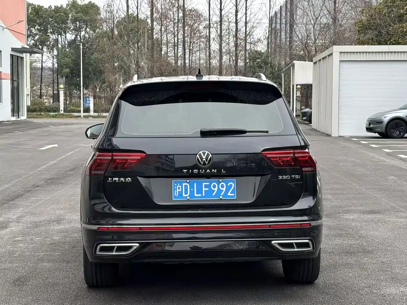 Volkswagen Tiguan L 2023 330TSI Auto 2WD R-Line Flagship Edition фото 6