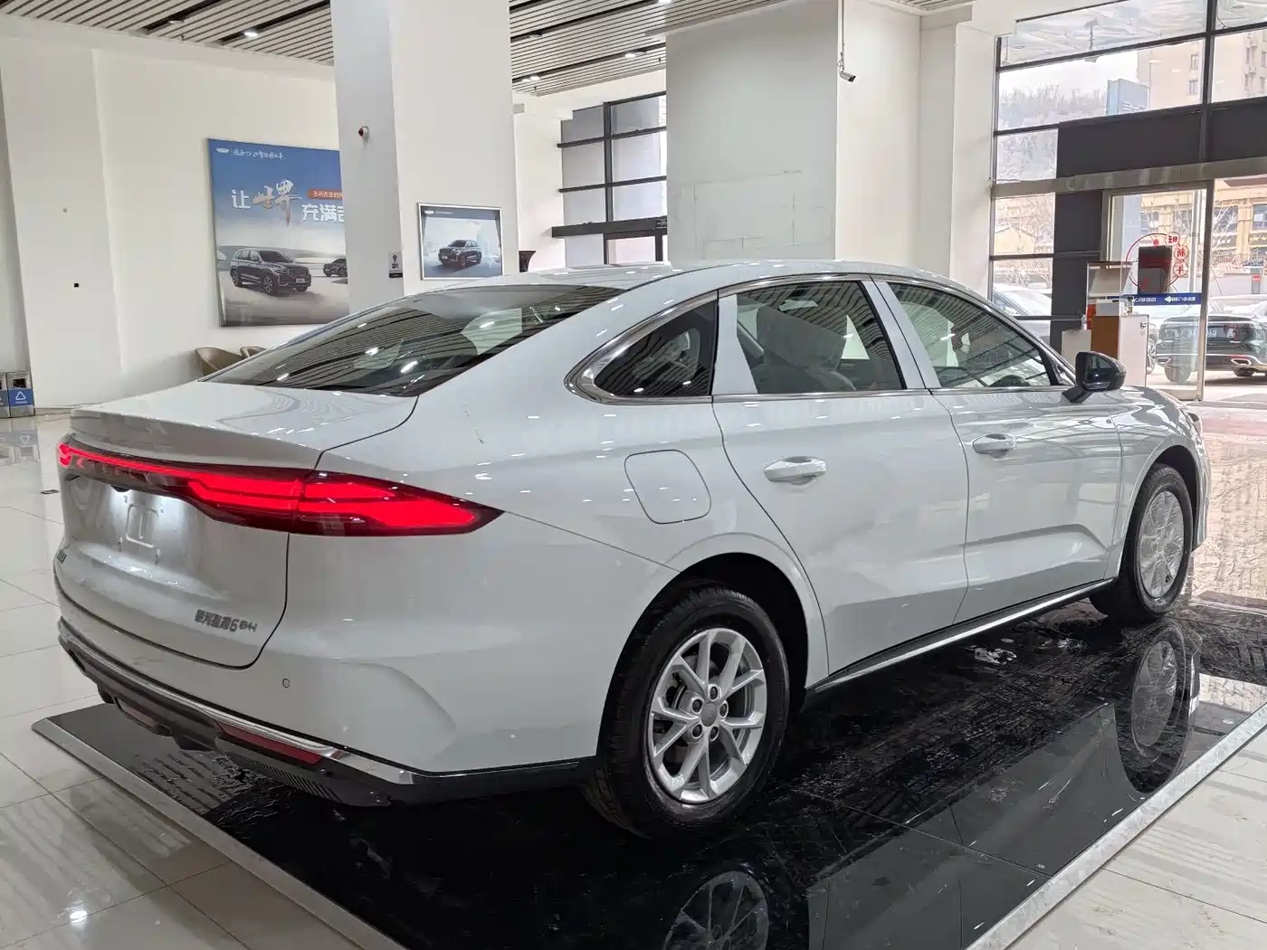 Geely Galaxy Galaxy Stellar 6 2025 125km Long Voyage Edition фото 9