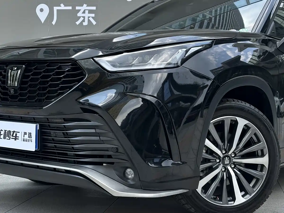 Toyota Crown Kluger 2024 2.5L HEV 4WD Flagship Edition фото 18