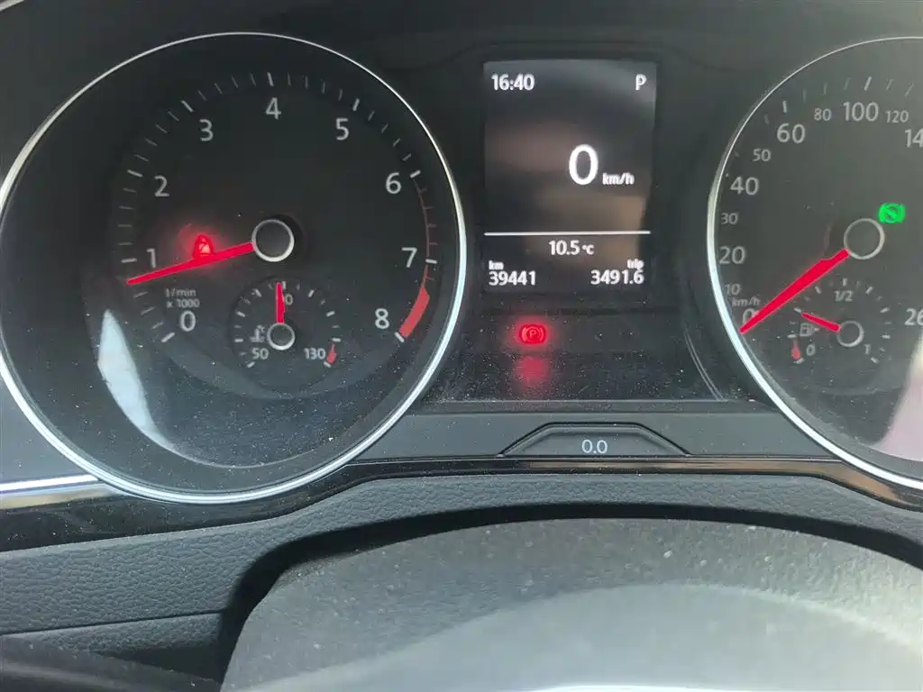 Volkswagen Magotan 2020 330TSI DSG Leading фото 5