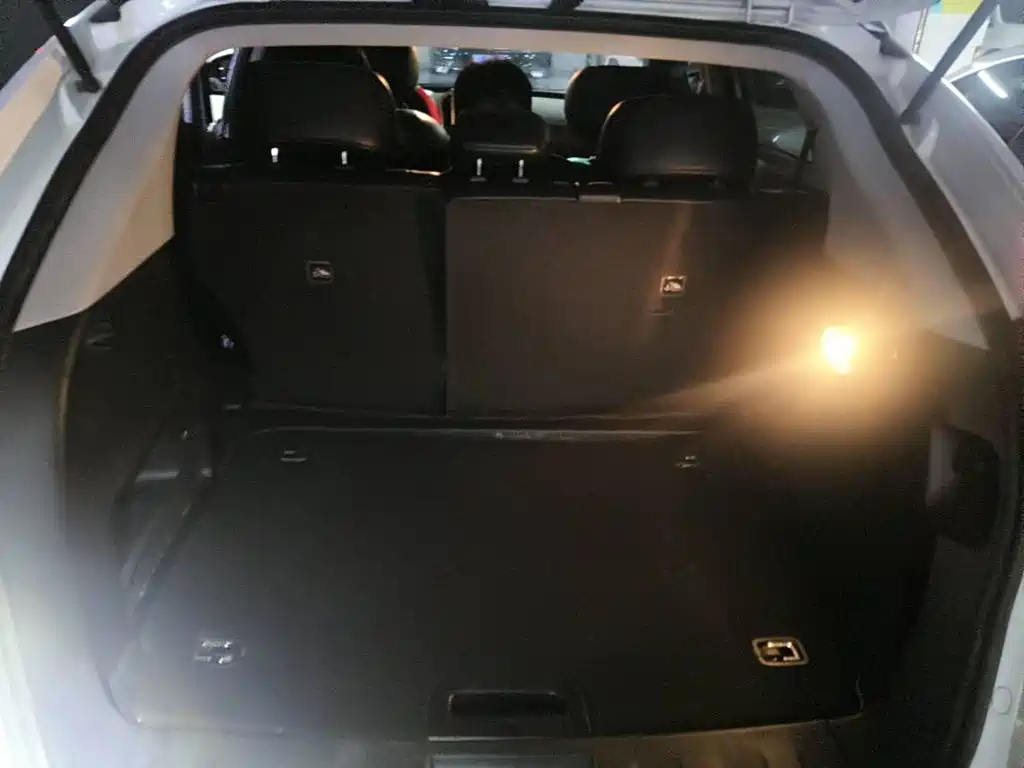 Luxgen U6 SUV 2017 2016 1.8T Fashion Value